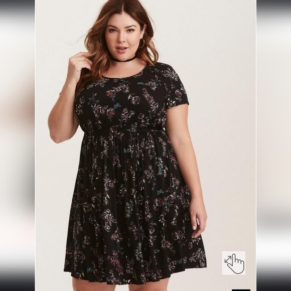 Torrid Plus Size Dress 4x Multi-Color Floral Print Challis Lace Up Short Sleeve - Picture 2 of 13